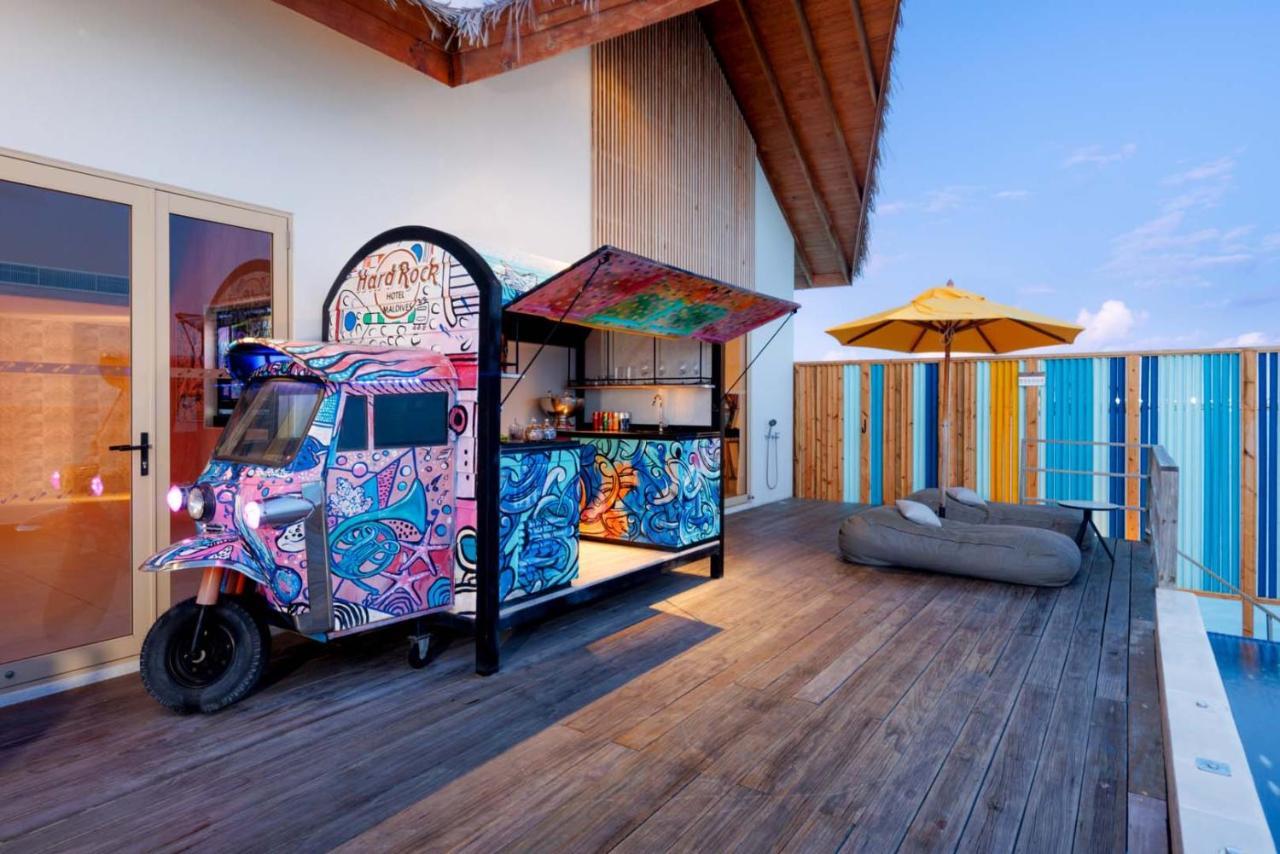 Hard Rock Hotel Maldives Emboodhoo Lagoon Екстериор снимка The Deck at W Maldives
